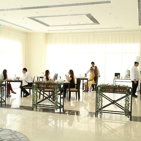 Uptown Hotel Apartment Fujairah By Gewan Екстериор снимка