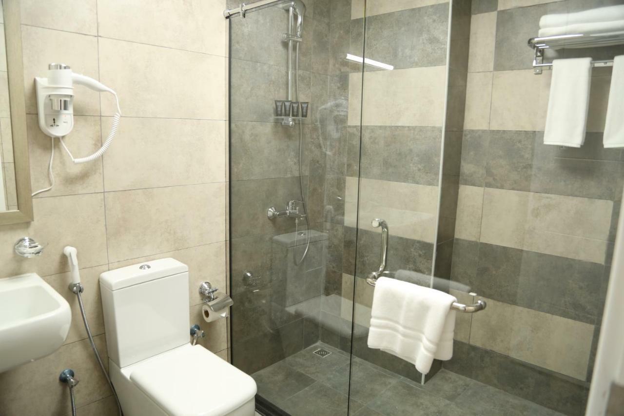 Uptown Hotel Apartment Fujairah By Gewan Екстериор снимка